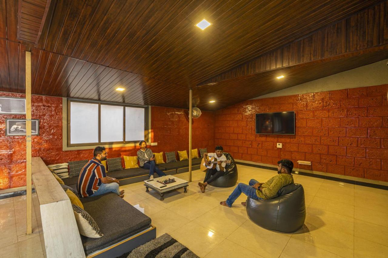 Zostel Kolad Hostel Luaran gambar