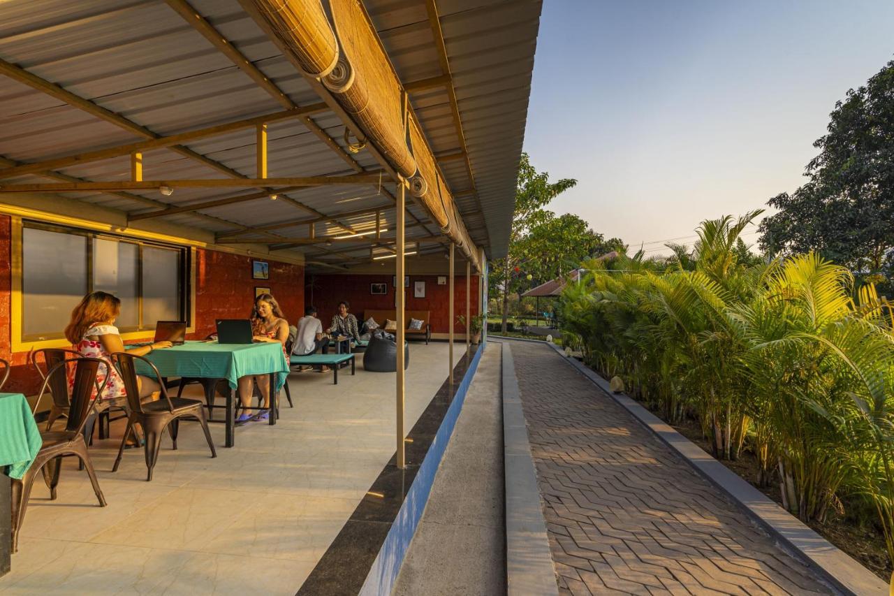 Zostel Kolad Hostel Luaran gambar